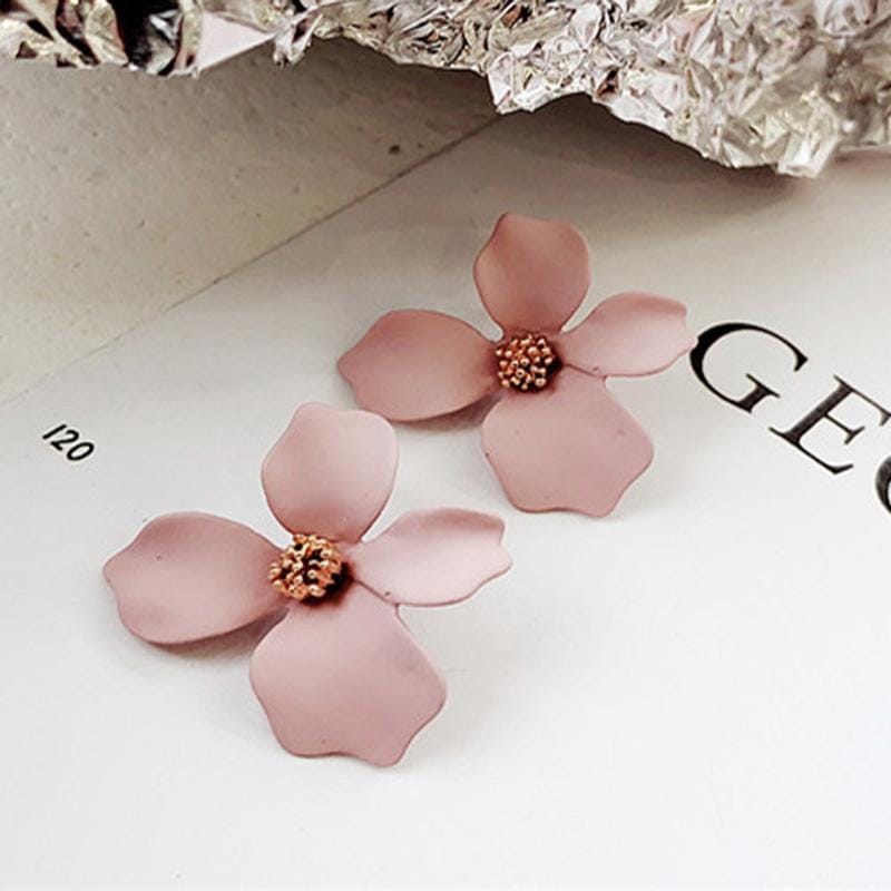 Ladies Cute Spray Paint Metal Flower Stud Earrings (Red)