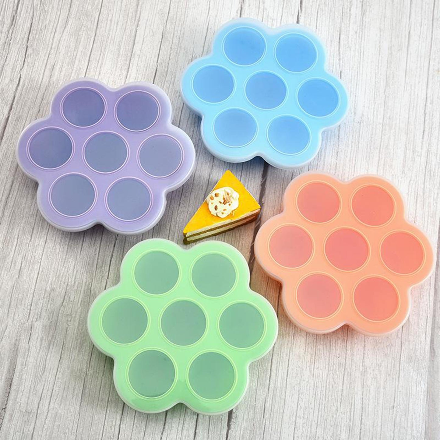 Infant Breast Milk Freezer Tray Weaning Storage Box 7 Grids with Clip-on Lid green