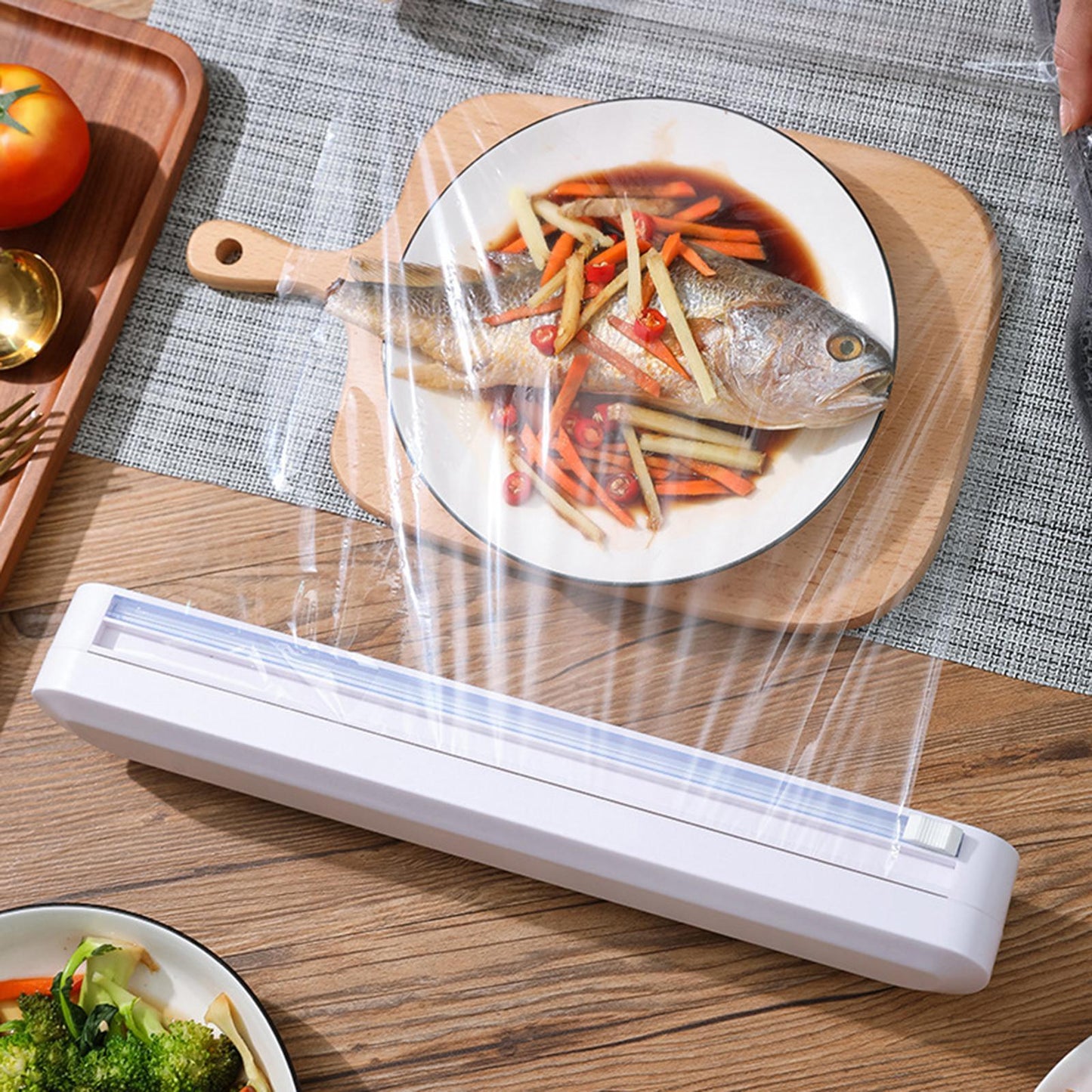 Cling Film Dispenser with Plastic Wrap Holder Cutter Food Wrap Kitchen Tool