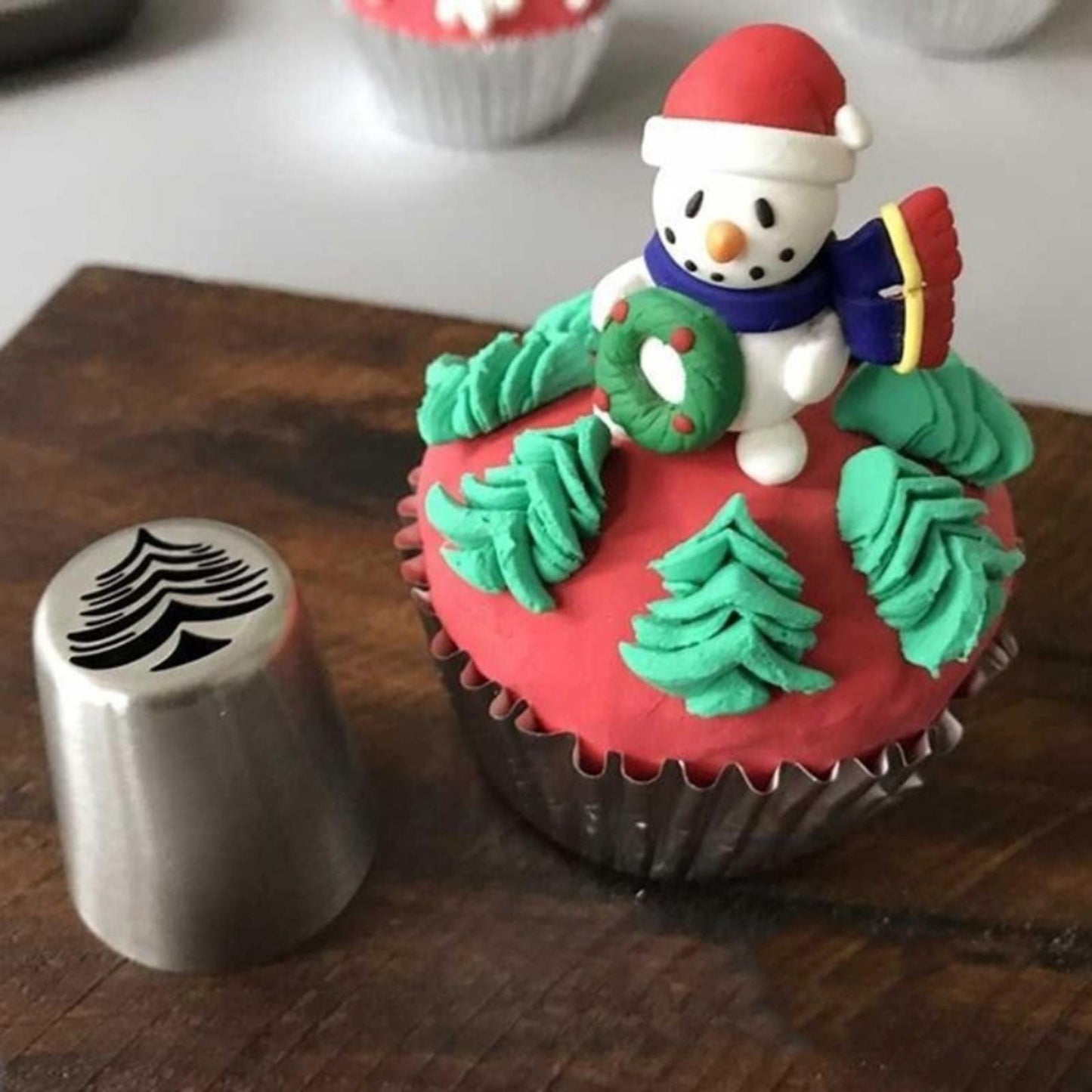 Stainless Steel Icing Piping Nozzle Pastry Xmas Flower Mouth Cake Decorating