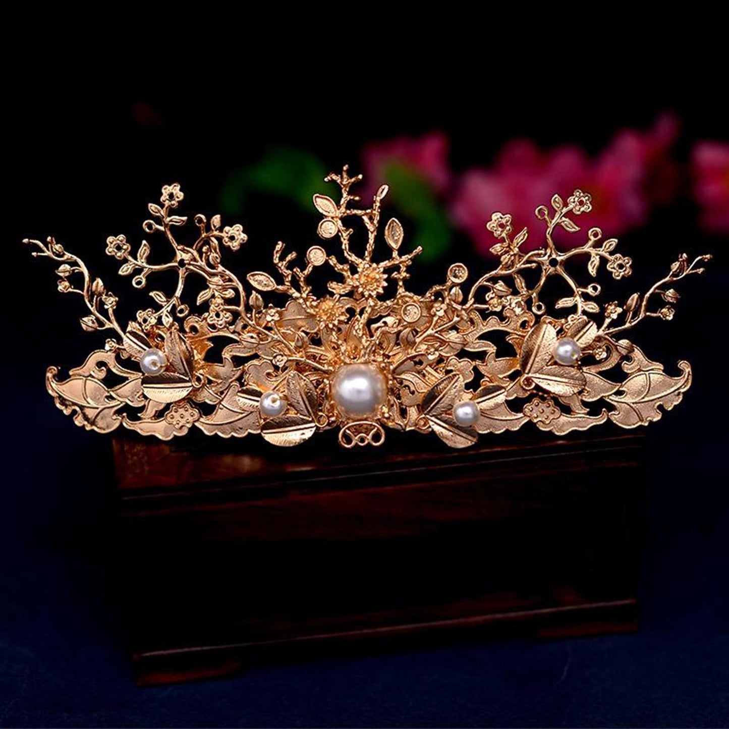 Traditional Chinese Golden Hairpin Head Jewelry Bridal Headdress Accessories