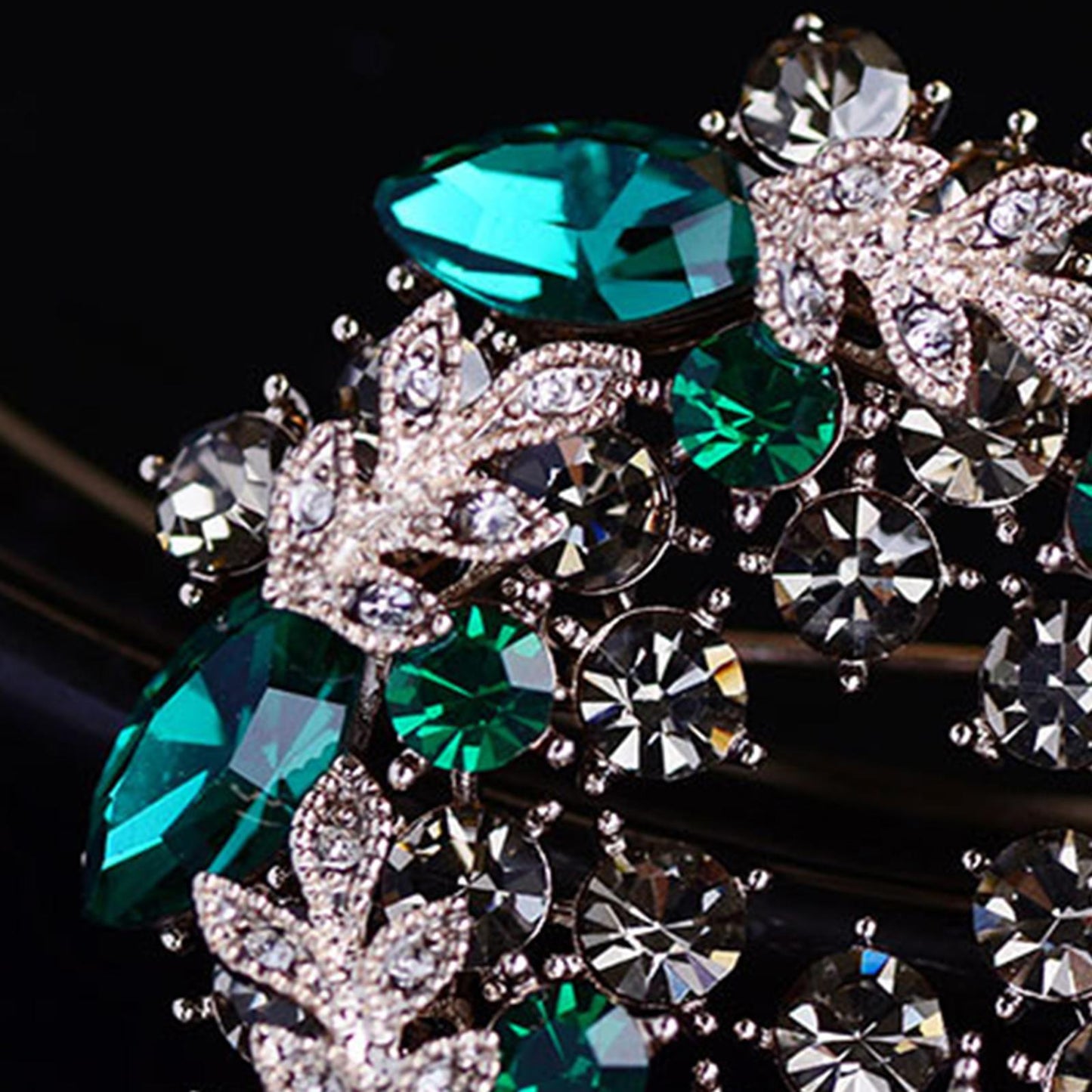 Crystal Rhinestone Pearl Brooch Pin Wedding Women Jewelry Corsage Green