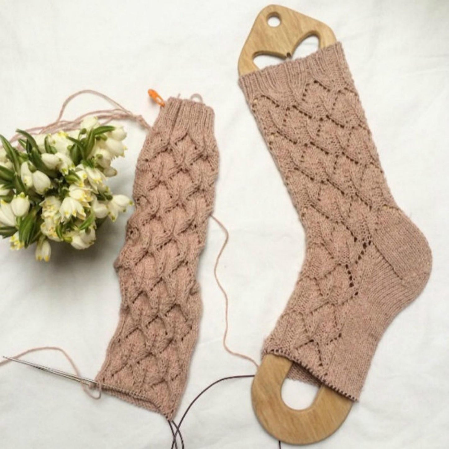 2 Pack Wooden Sock Blocker Stretchers Display Handmade Hand Knitting Mold B