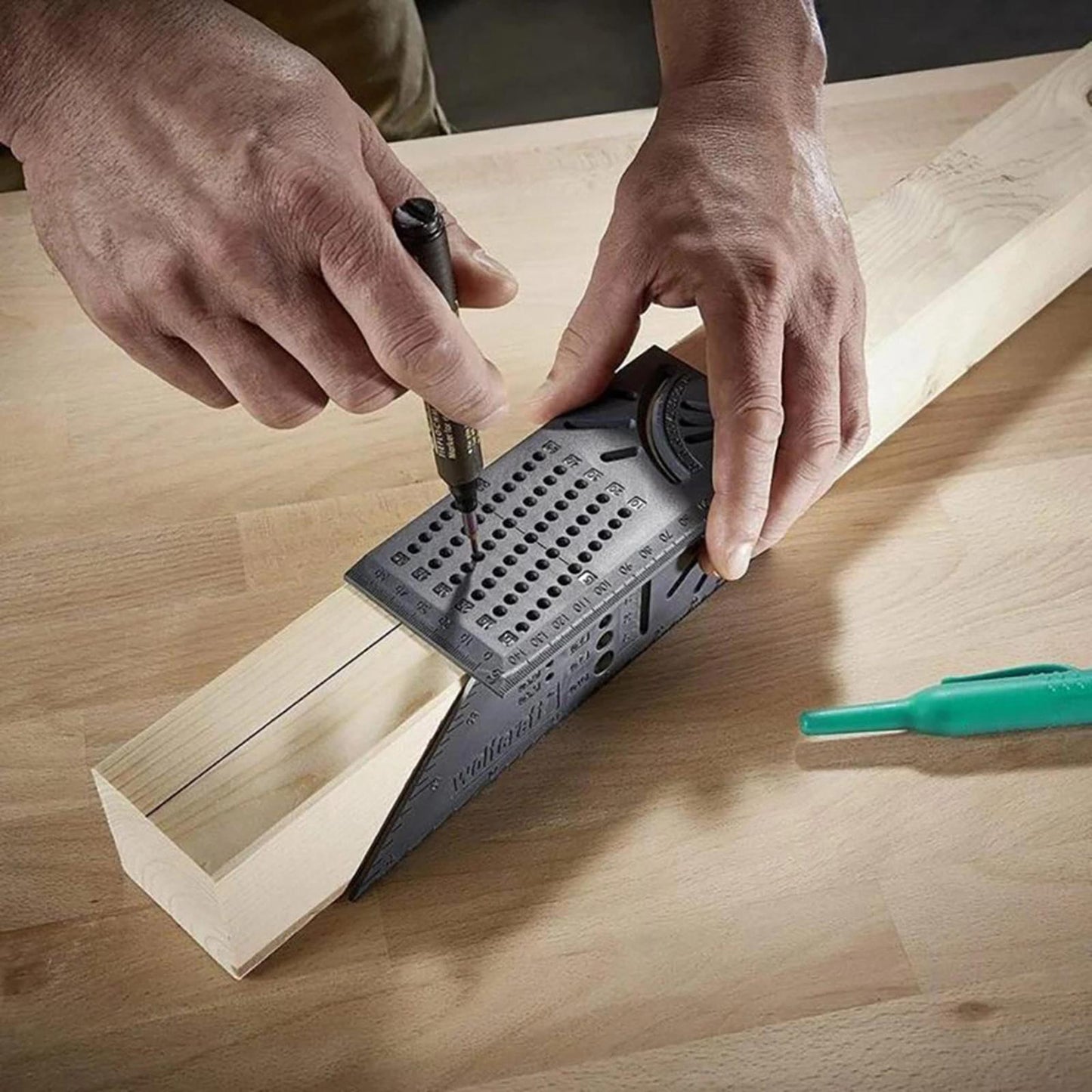 Woodworking 3D Gauge Ruler Square Mitre Angle Size Measuring Tool Gray