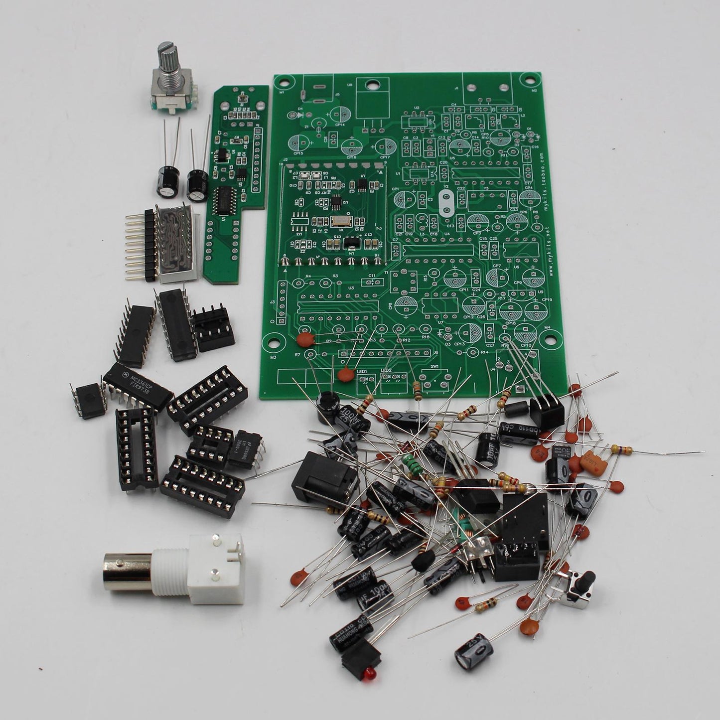 R80 DIY Aviation Radio Receiver Kit High Sensitivity 118-136MHz AM