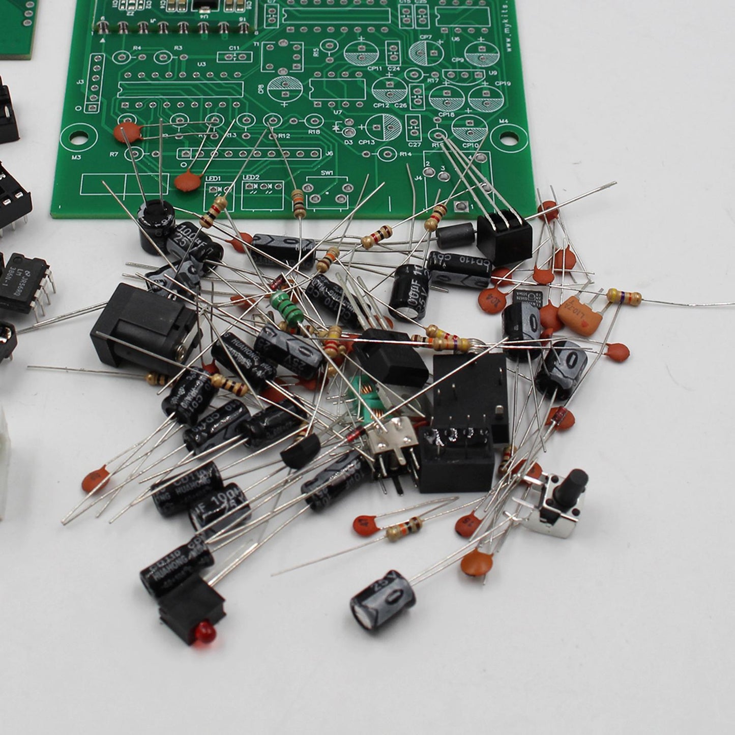 R80 DIY Aviation Radio Receiver Kit High Sensitivity 118-136MHz AM