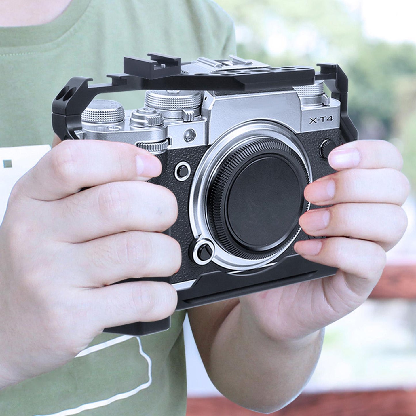 Camera Cage for Fuji X-T4 Mirrorless Camera 3/8 Locating Hole Shooting Rig"