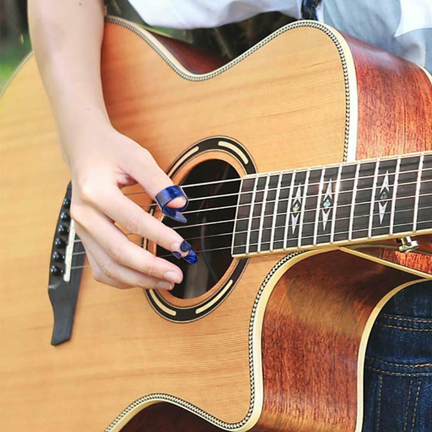 4x Thumb &Finger Picks Thumbpick for Fingerstyle Acoustic Guitar Bass Random