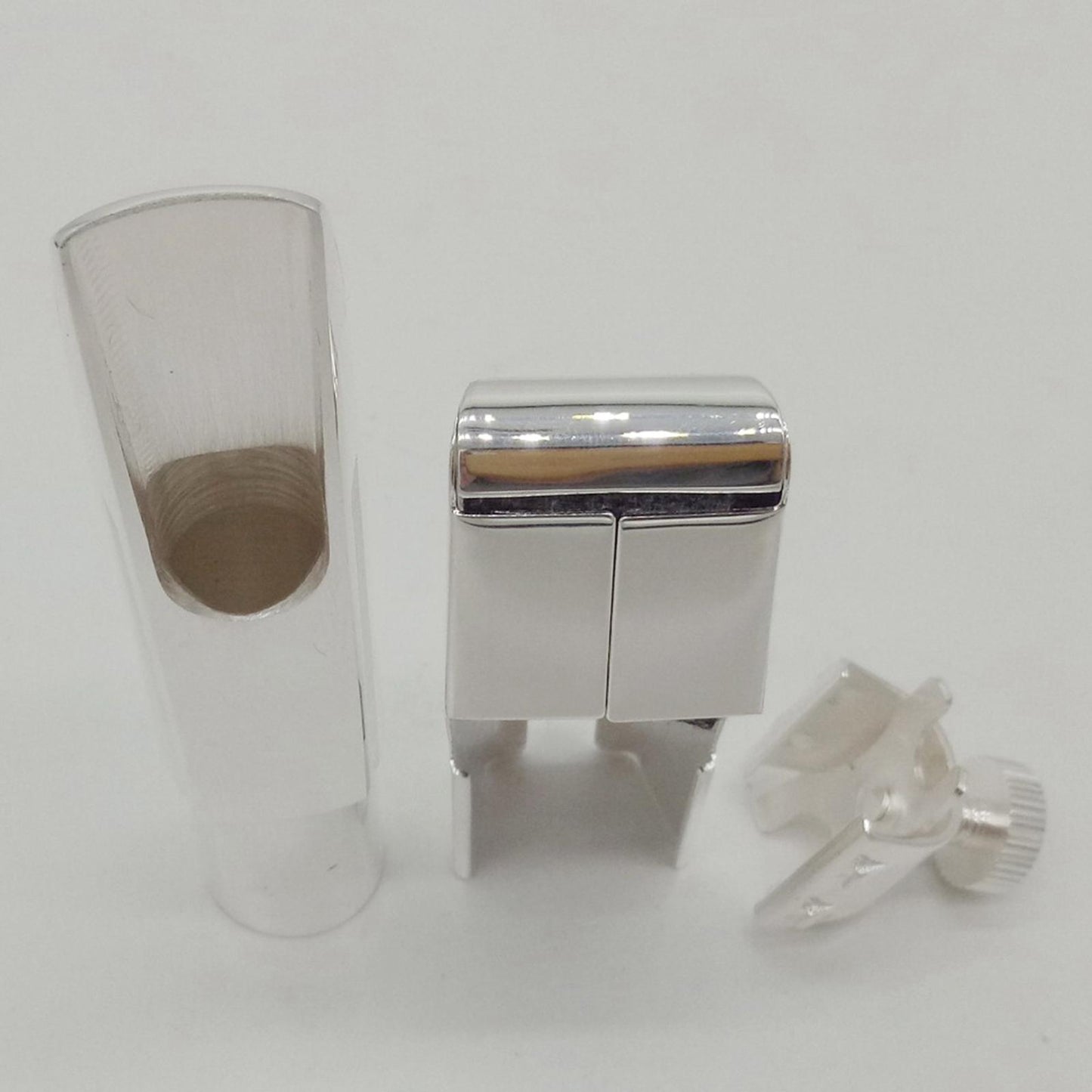 Alto Saxophone Mouthpiece with Ligature and Cap for Beginners Silver Size 8