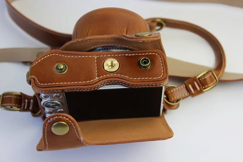 Protective PU Leather Camera Case Bag with Shoulder Strap for Nikon J5 (10-30mm) - Brown