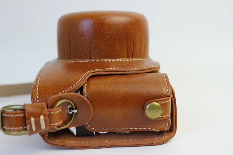 Protective PU Leather Camera Case Bag with Shoulder Strap for Nikon J5 (10-30mm) - Brown