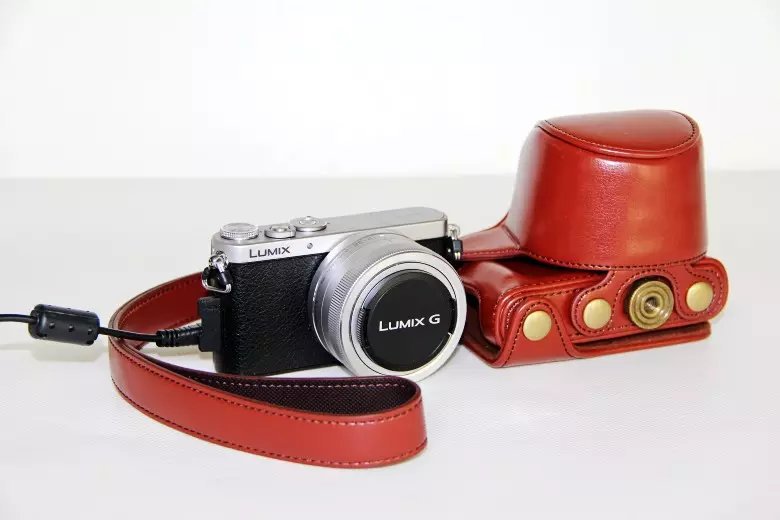 Protective Leather Camera Case Holder with Shoulder Strap for Panasonic Lumix DMC-GM1/GM2 with 12-32mm Lens - Brown
