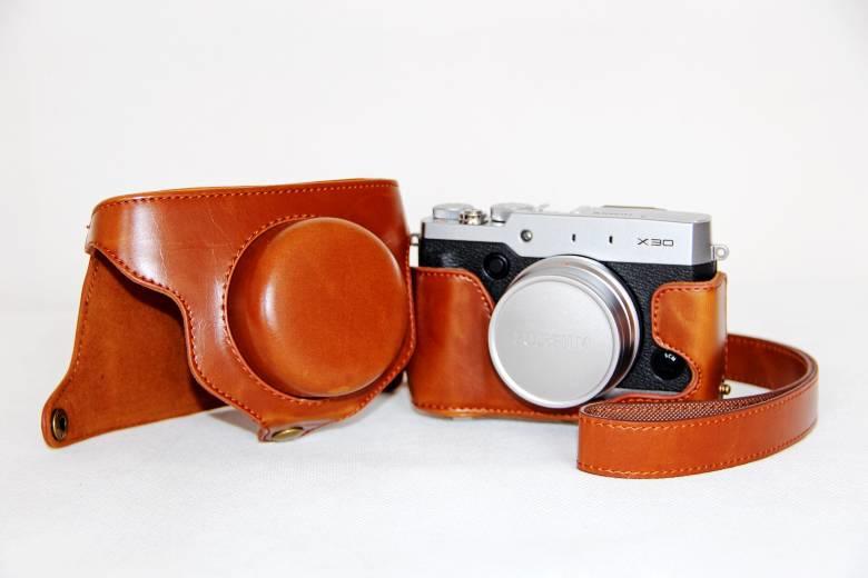 Uniqkart for Fujifilm X30 Protective PU Leather Camera Bag Cover with Shoulder Strap - Brown