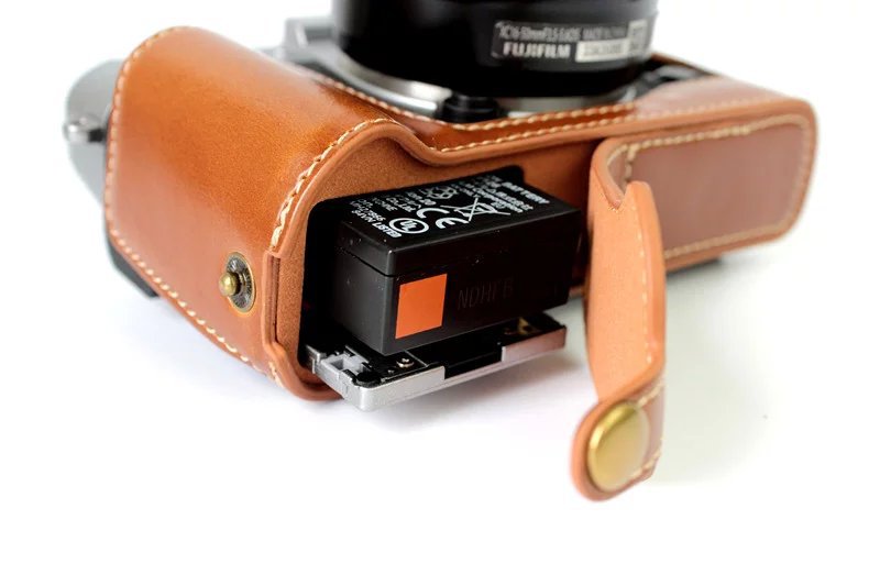 Protective PU Leather Camera Case Bag with Hollow Pad for Fujifilm XT10 / X-T10 - Brown