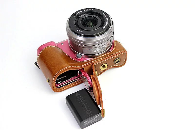 PU Leather Camera Protective Pouch + Strap for Sony NEX-3N/Alpha a5000/Alpha a5100 with 16-50mm Lens - Brown