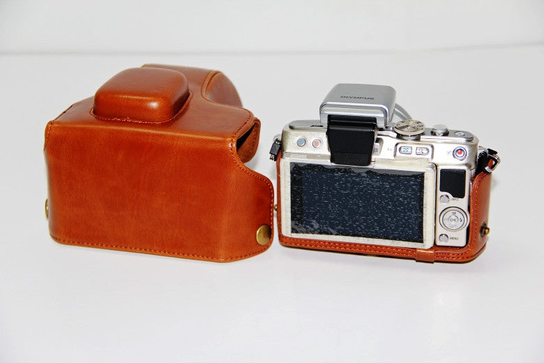 PU Leather Camera Protective Pouch + Strap for Olympus E-PL6/E-PL5/E-PM2 - Brown