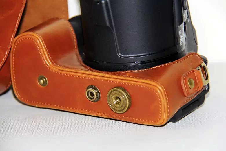 PU Leather Camera Pouch Case for Nikon Coolpix P900S  - Brown