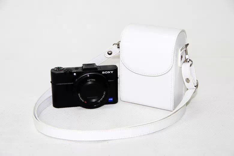 PU Leather Protective Waterproof Shoulder Camera Bag for Hiking Camping Trekking Cycling - White