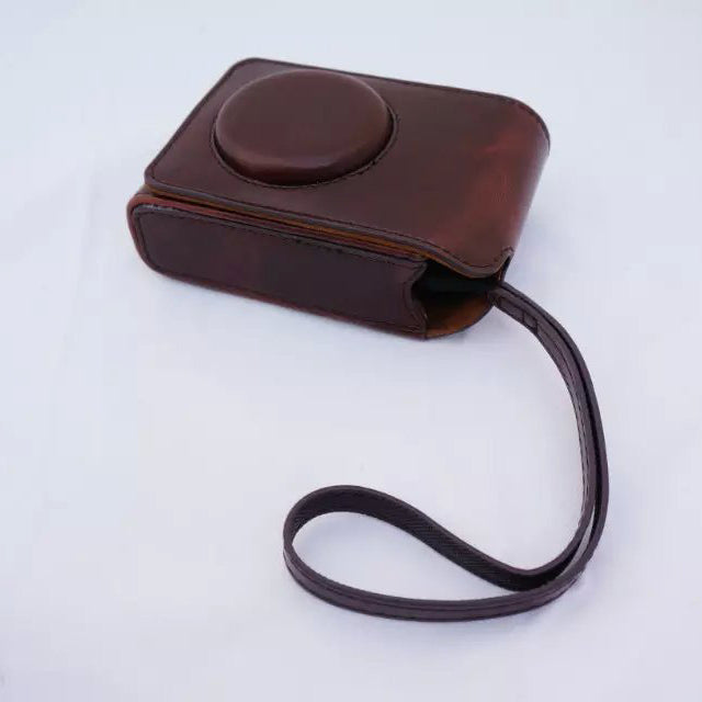 Protective Leather Camera Shell with Shoulder Strap for Fujifilm XF1/XQ2/XQ1 - Coffee