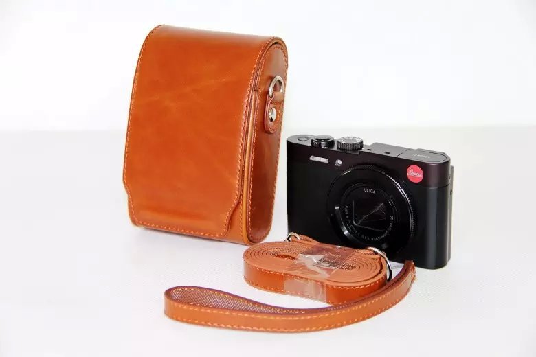 Universal PU Leather Camera Protective Pouch + Strap for Leica / Panasonic / Fuji / Canon, Size: 11x6.5x3.5cm  - Brown