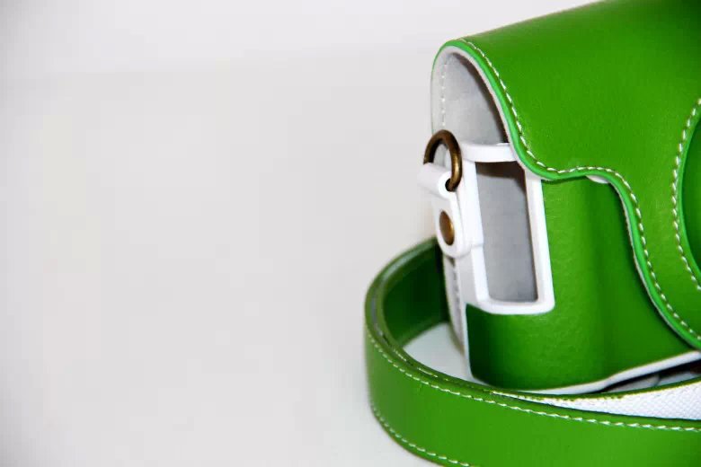 Protective Leather Camera Cover Casing + Shoulder Strap for Casio ZR1000/1200/1100/1500 - Green