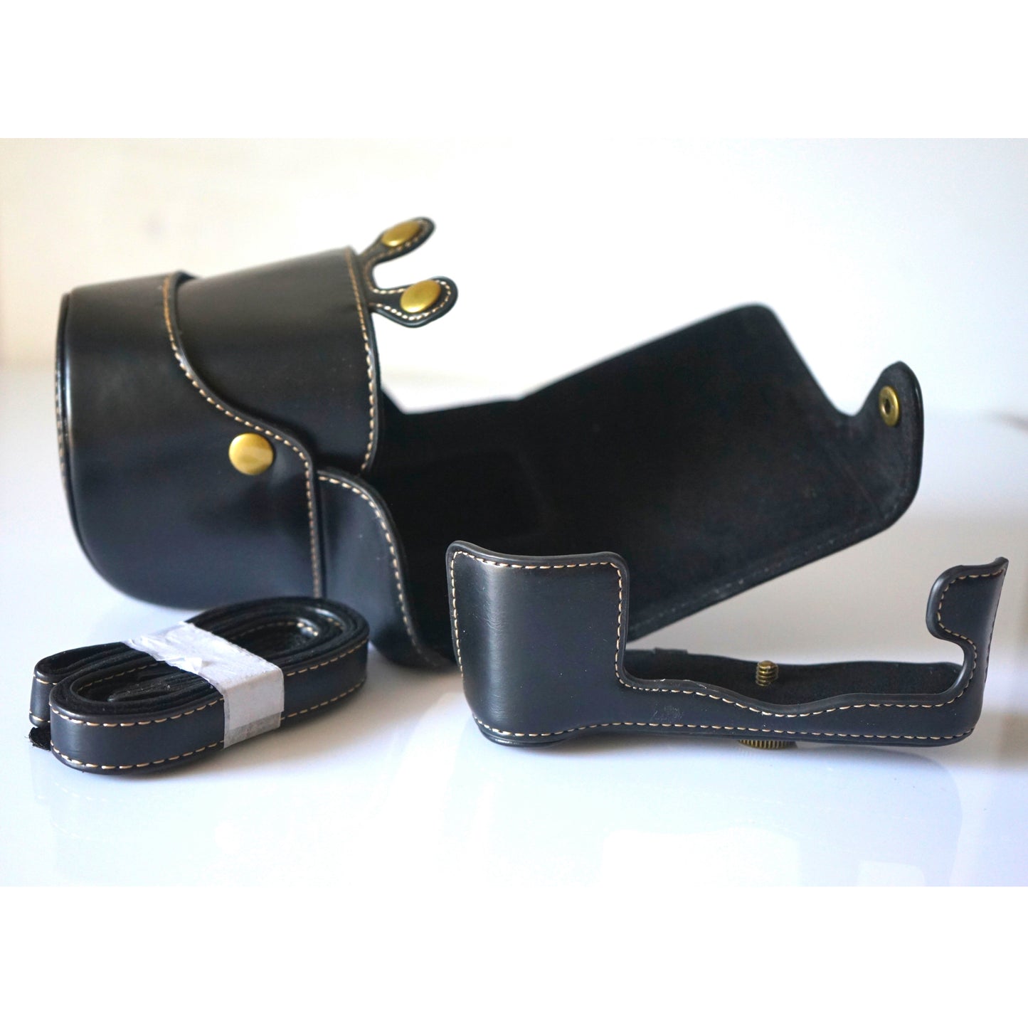 Detachable PU Leather Camera Case + Strap for Fuji Fujifilm X-T2 - Black