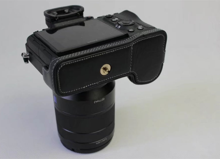 Top Layer Genuine Leather Half Camera Case Bag for Sony ILCE-9/A9/A7RIII Camera - Black