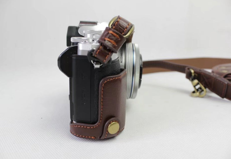 Genuine Cowhide Leather Camera Protection Cover Bag for Olympus OMD E-M10III - Coffee