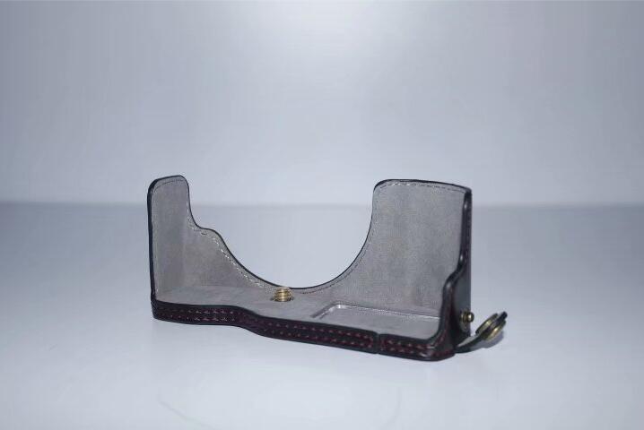 PU Leather Camera Half Bottom Case Protective Cover for Olympus E-PL7 / E-PL8 / E-PL9 - Black