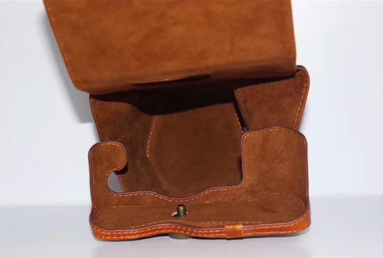 PU Leather Protection Case Cover Bag for Fujifilm X-T3 Camera - Brown
