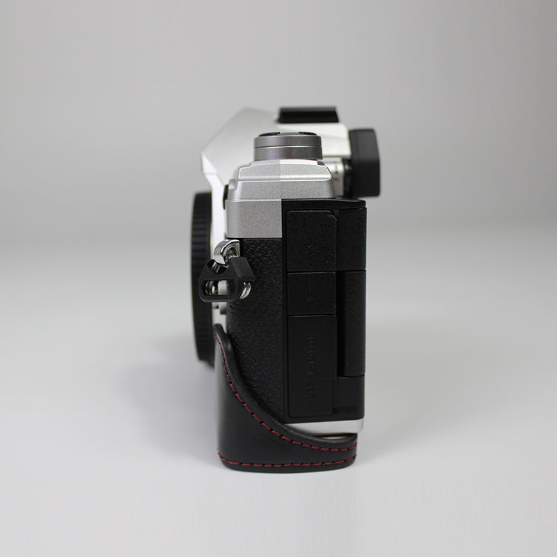 Half Camera PU Leather Protective Shell for Olympus E-M5 Mark III - Black