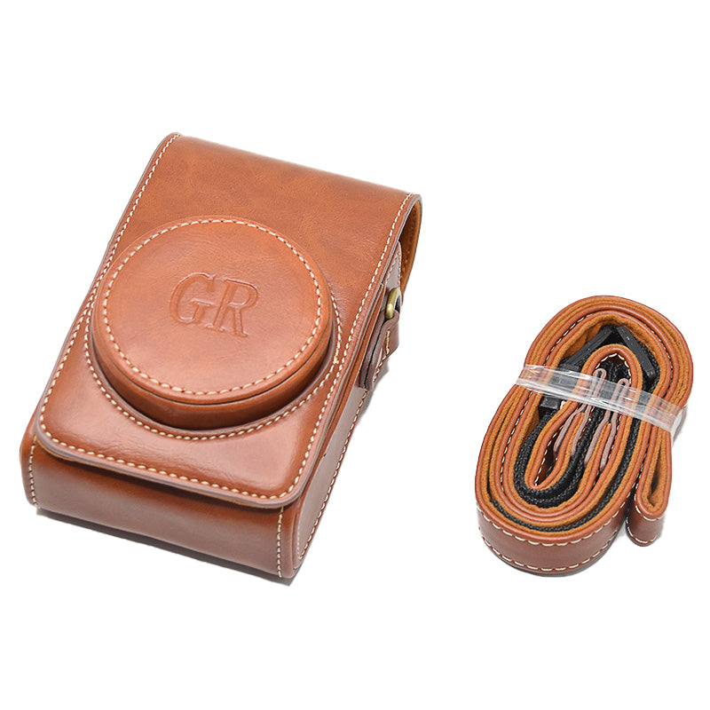 PU Leather Camera Bag Protective Cover with Shoulder Strap for Ricoh GR III/GR II - Brown/with Letters