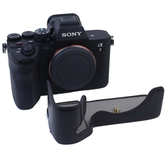 PU Leather Camera Bottom Case Protective Half Body Cover for Sony A7M4 / A1 / A7S III / A7S3 / A7R5 Camera - Black