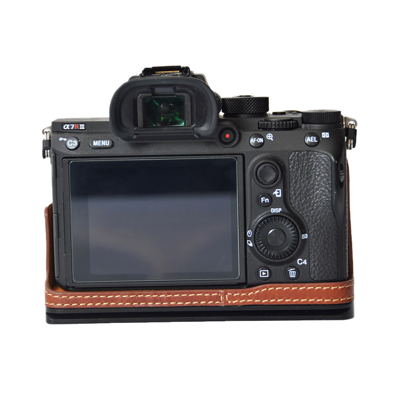 Uniqkart for Sony A7M3/A9/A73/A7R3 Genuine Leather Camera Bottom Case Protective Half Body Cover Quick Release Plate Bracket Holder - Coffee