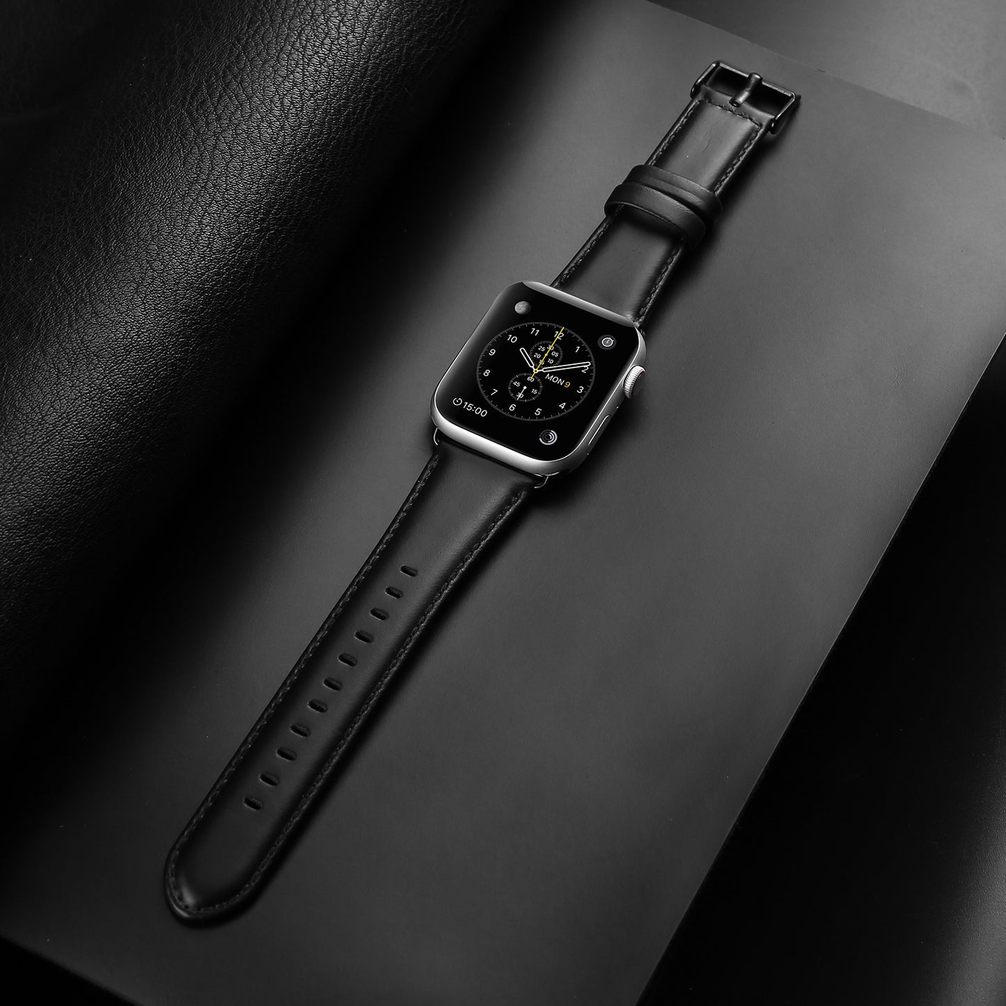DUX DUCIS Business Genuine Leather Watch Band for Apple Watch Series 8 7 41mm / Series 6 SE / SE(2022) 5 4 40mm / Series 3 2 1 38mm - Black