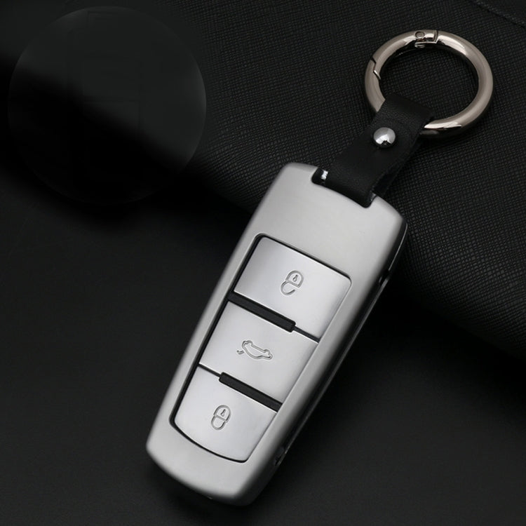 A Style Car Auto Buckle Key Shell Zinc Alloy Car Chain Shell Car Key Shell Case Key Ring for Volkswagen, Random Color Delivery