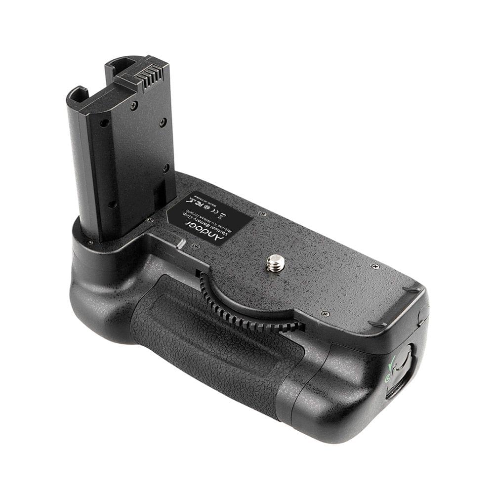 Andoer BG-2W Vertical Battery Grip Holder for Nikon D7500