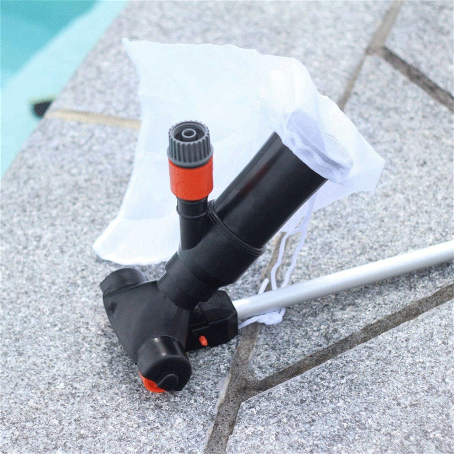 Portable vacuum jet pool cleaning tool Pool cleaning suction