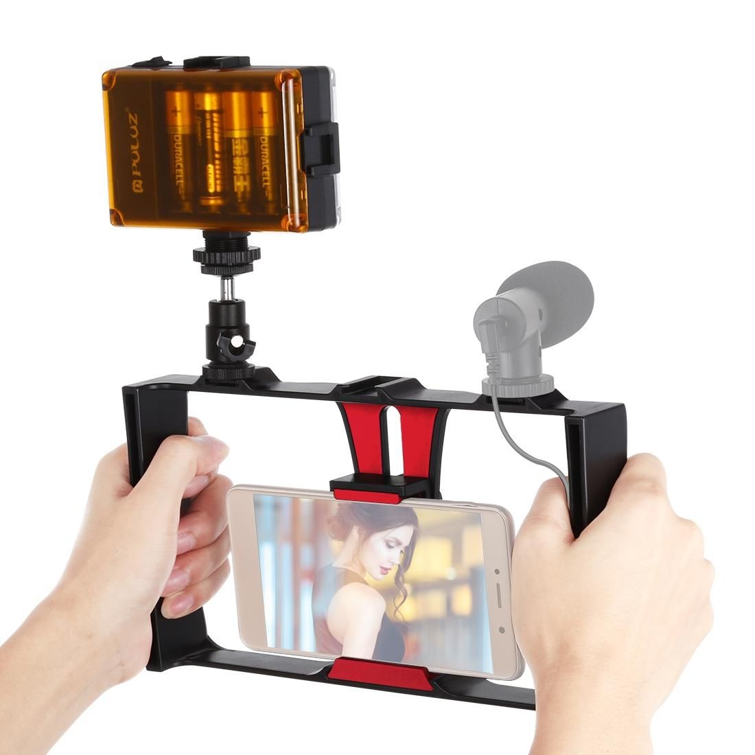 PULUZ 2 in 1 Vlogging Live Broadcast LED Selfie Light Smartphone Video Rig Kits with Cold Shoe Tripod Head for iPhone, Galaxy, Huawei, Xiaomi, HTC, LG, Google, and Other Smartphones (Red)