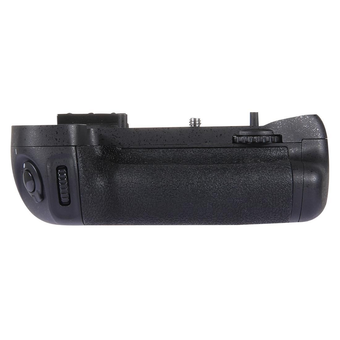 PULUZ Vertical Camera Battery Grip for Nikon D7100 / D7200 Digital SLR Camera